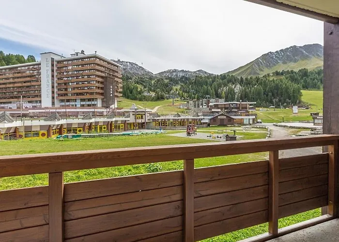 Ensoleille Pied Des Pistes A Plagne Centre - Fr-1-351-115 Apartment